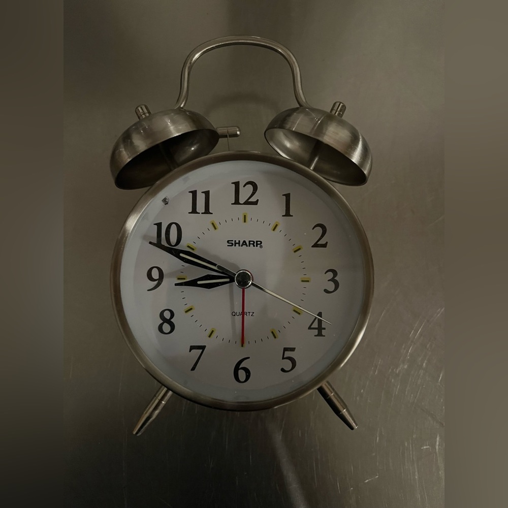 SHARP Quartz Alarm Clock